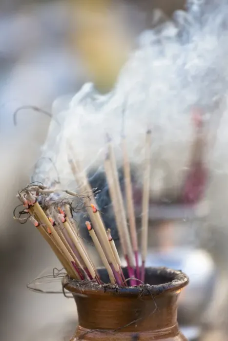 Framed Print : Incense burning at Shwedagon Paya (Pagoda), Yangon (Rangoon), Myanmar (Burma), Asia Framed Print : Incense burning at Shwedagon Paya (Pagoda), Yangon (Rangoon), Myanmar (Burma), Asia