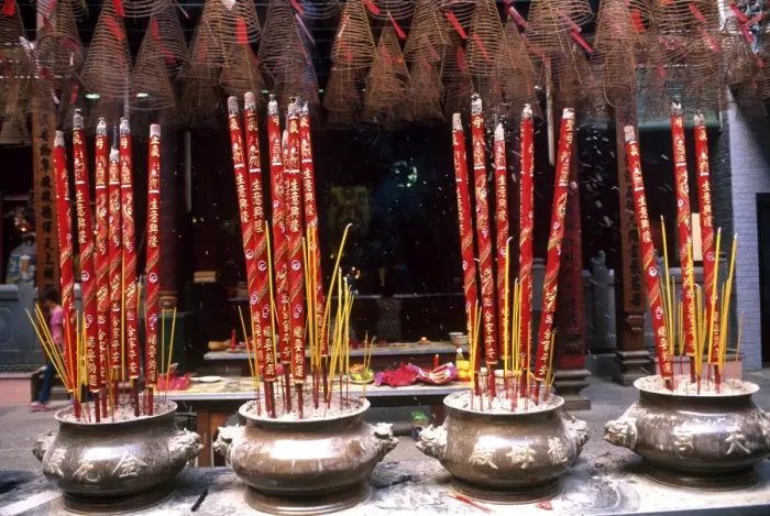 Framed Print : Incense, Quan Am Pagoda in the Chinese quarter of Cholon, Ho Chi Minh City (Saigon), Vietnam, Indochina, Southeast Asia, Asia Framed Print : Incense, Quan Am Pagoda in the Chinese quarter of Cholon, Ho Chi Minh City (Saigon), Vietnam, Indochina, Southeast Asia, Asia