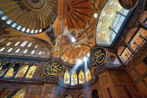 Inside the Hagia Sophia Mosque, UNESCO World Heritage Site, Istanbul, Turkey, Europe