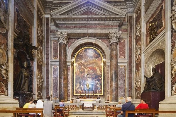 Inside St. Peters Basilica, Vatican City, UNESCO World Heritage Site, Rome, Lazio, Italy, Europe