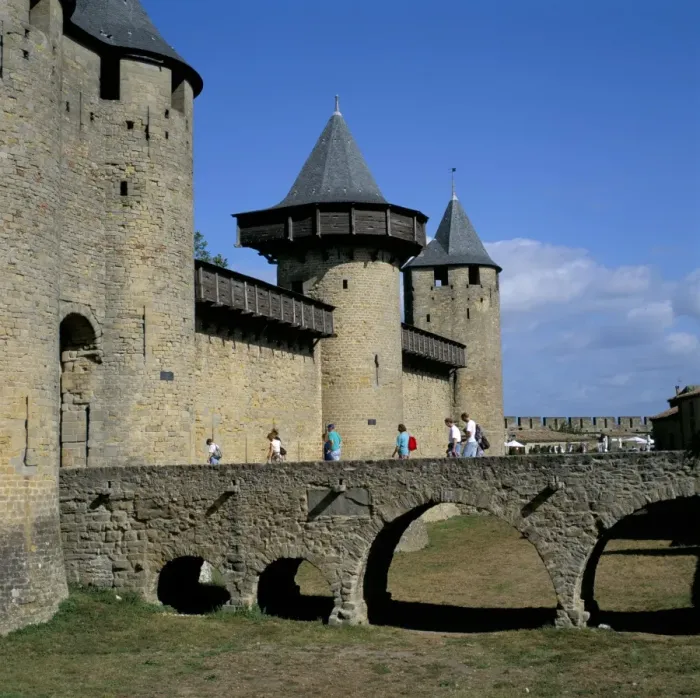 Framed Print : Inside the walls of the Cite, Carcassonne, UNESCO World Heritage Site, Aude Framed Print : Inside the walls of the Cite, Carcassonne, UNESCO World Heritage Site, Aude
