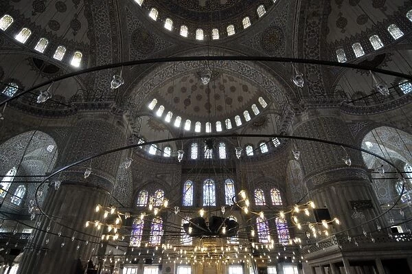 Interior, Blue Mosque (Sultan Ahmet), Istanbul, Turkey, Europe