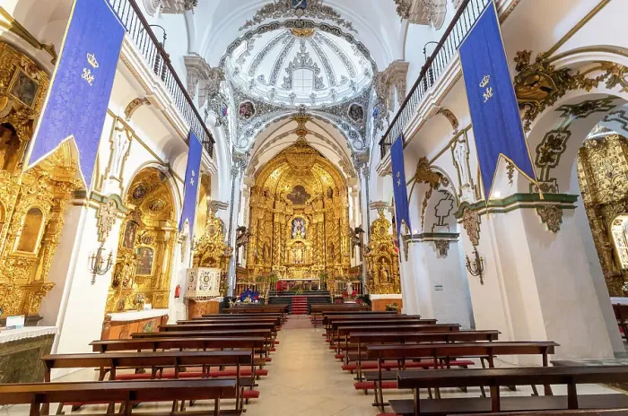 Framed Print : Interior of Iglesia San Francisco, Cordoba, Andalusia, Spain, Europe Framed Print : Interior of Iglesia San Francisco, Cordoba, Andalusia, Spain, Europe