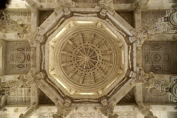 Interior of the Jain temple of Chaumukha