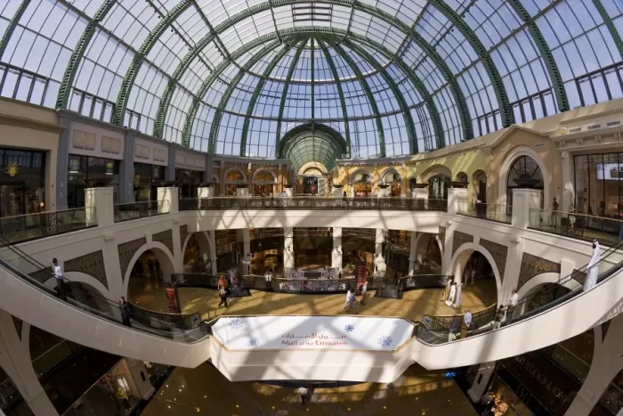 Framed Print : Interior of the Mall of the Emirates, Jumeirah, Dubai, United Arab Emirates, Middle East Framed Print : Interior of the Mall of the Emirates, Jumeirah, Dubai, United Arab Emirates, Middle East