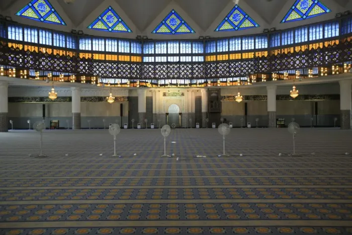 Framed Print : Interior, National Mosque, Kuala Lumpur, Malaysia, Southeast Asia, Asia Framed Print : Interior, National Mosque, Kuala Lumpur, Malaysia, Southeast Asia, Asia