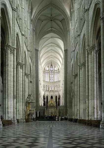 Interior, Notre Dame Cathedral, UNESCO World Heritage Site, Amiens, Picardy, France, Europe