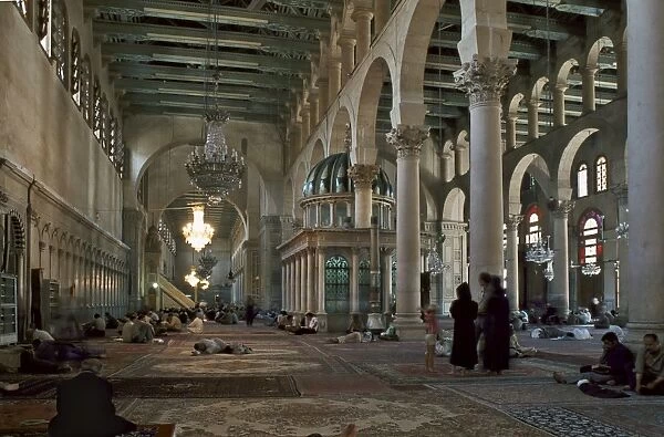 Interior of Omayad mosque in the Old city, Damascus, Syria, Middle East