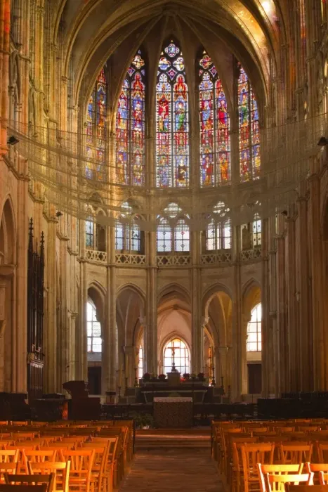 Framed Print : The interior of Saint Pierre church in Chartres, Eure-et-Loir, Centre, France, Europe Framed Print : The interior of Saint Pierre church in Chartres, Eure-et-Loir, Centre, France, Europe
