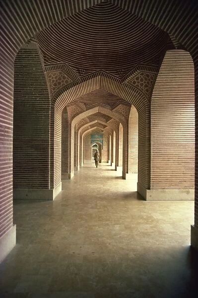 The interior of the Shah Jahan Mosque in Thatta