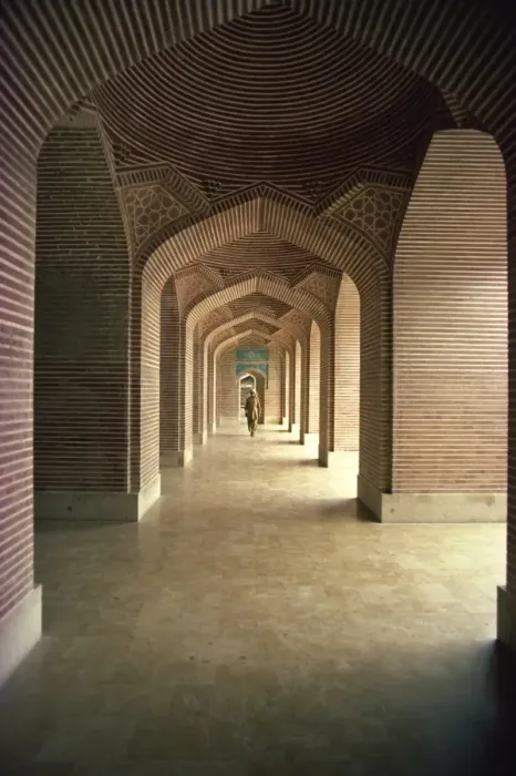 Framed Print : The interior of the Shah Jahan Mosque in Thatta
