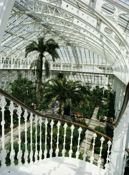 Framed Print : Interior of the Temperate House, restored in 1982, Kew Gardens, UNESCO World Heritage Site Framed Print : Interior of the Temperate House, restored in 1982, Kew Gardens, UNESCO World Heritage Site