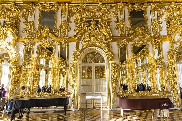 Interior view of the opulence in the Great Hall of the Catherine Palace, Tsarskoe Selo, St. Petersburg, Russia, Europe