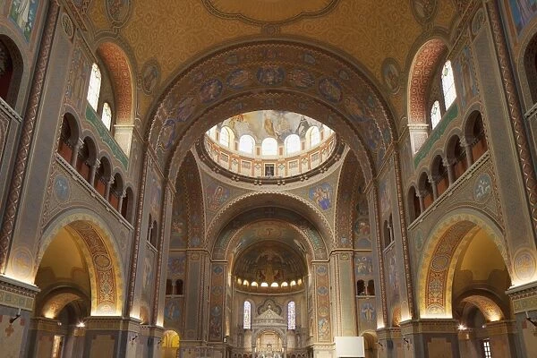 Interior of Votive Church, Szeged, Southern Plain, Hungary, Europe