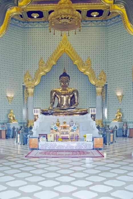 Framed Print : The interior of Wat Traimit temple showing the Golden Buddha, Bangkok, Thailand, Southeast Asia, Asia Framed Print : The interior of Wat Traimit temple showing the Golden Buddha, Bangkok, Thailand, Southeast Asia, Asia