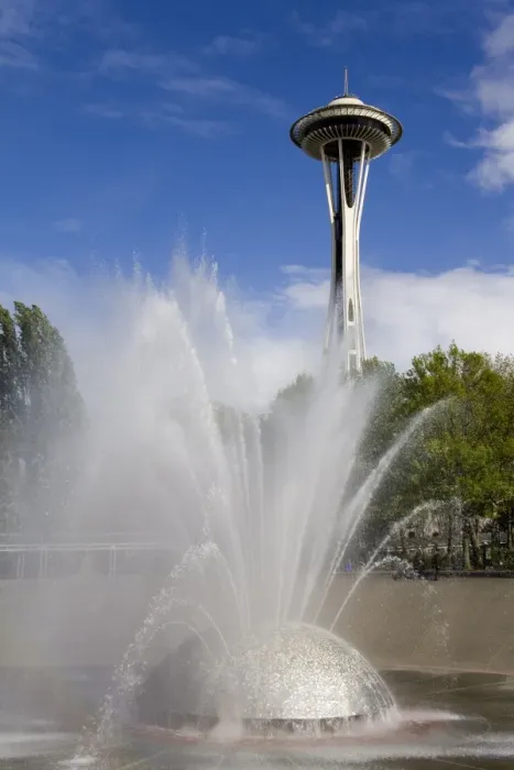 Framed Print : International Fountain and Space Needle at the Seattle Center, Seattle Framed Print : International Fountain and Space Needle at the Seattle Center, Seattle