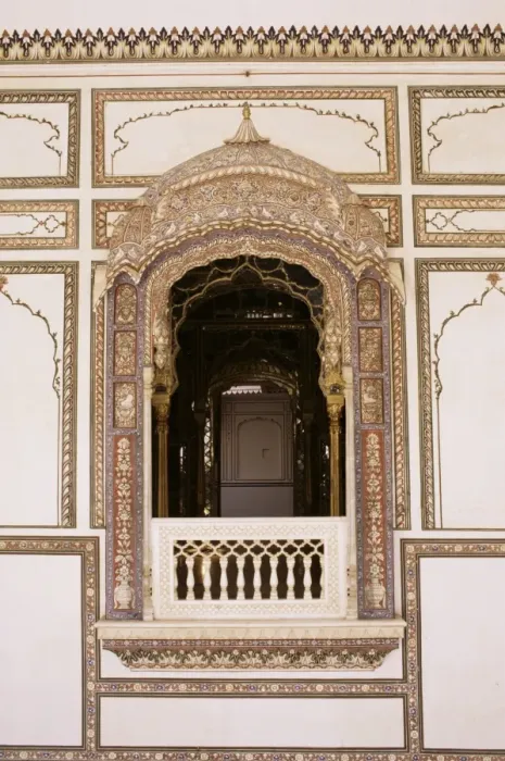 Framed Print : The intricately painted jharoka Framed Print : The intricately painted jharoka