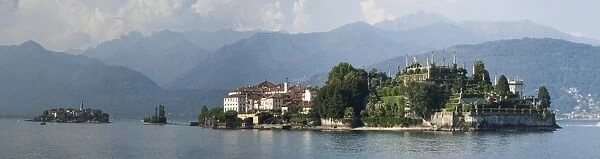 Isola Bella and Isola dei Pescatori, Borromean Islands, Lake Maggiore, Piedmont, Italian Lakes