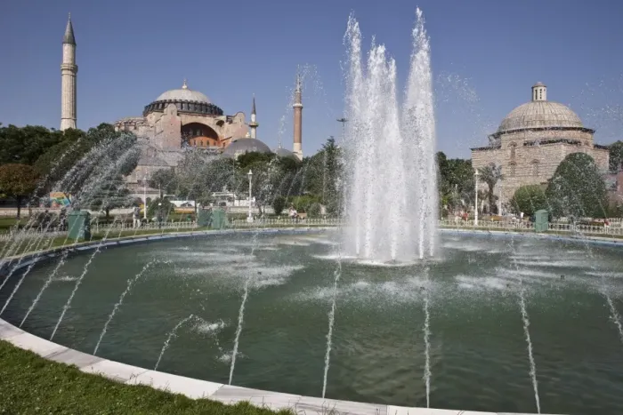 Framed Print : IST1331. Hagha Sophia with fountain in foreground Framed Print : IST1331. Hagha Sophia with fountain in foreground