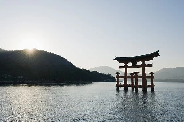Itsukushima Shrine Torii Gate, UNESCO World Heritage Site, Miyajima Island