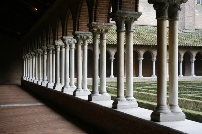 Framed Print : Jacobinss church cloister, Toulouse, Haute-Garonne, France, Europe Framed Print : Jacobinss church cloister, Toulouse, Haute-Garonne, France, Europe