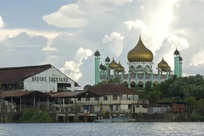 Framed Print : Jalan Masjid (main mosque) and Brooke Dockyard in the old quarter of Kuching city Framed Print : Jalan Masjid (main mosque) and Brooke Dockyard in the old quarter of Kuching city