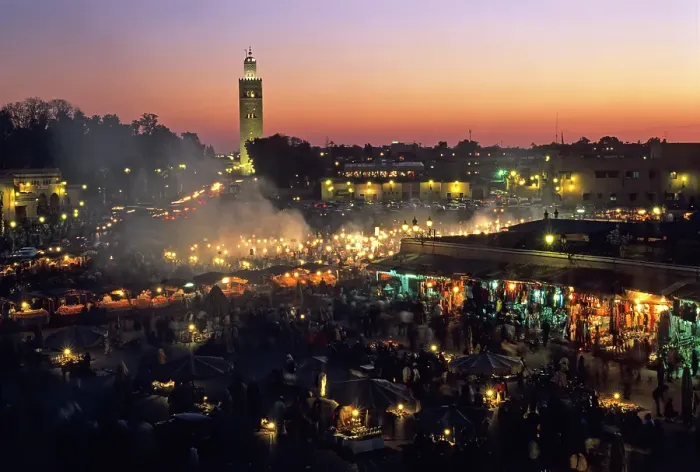 Framed Print : Jamaa el Fna square at dusk, UNESCO, Marrakech, Morocco Framed Print : Jamaa el Fna square at dusk, UNESCO, Marrakech, Morocco