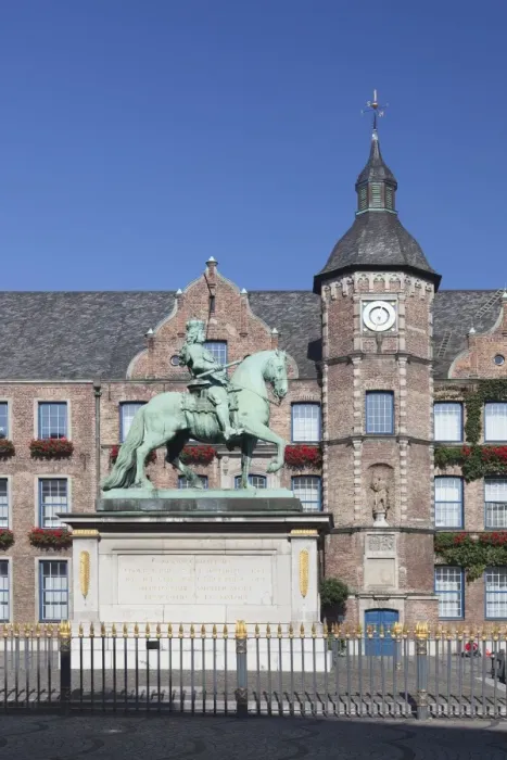 Framed Print : Jan Wellem statue, town hall, Marktplatz, old town of Dusseldorf, North Rhine Westphalia, Germany, Europe Framed Print : Jan Wellem statue, town hall, Marktplatz, old town of Dusseldorf, North Rhine Westphalia, Germany, Europe
