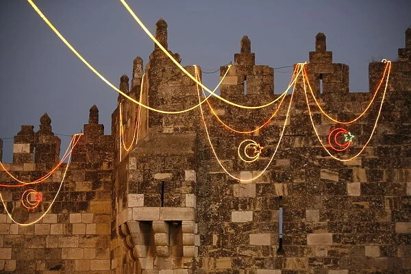 Jerusalem old city wall during Ramadan, Jerusalem, Israel, Middle East