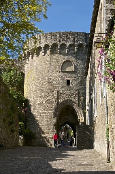 Jerzual fortified entrance gate dating from the 13th century, Dinan, Brittany, France, Europe