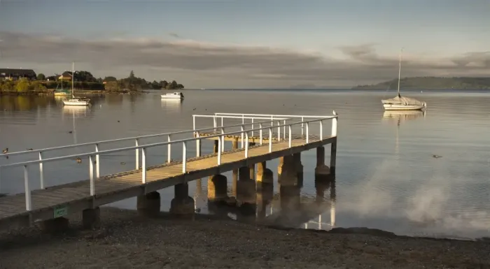 Framed Print : Jetty at 2 Mile Bay, Lake Taupo, North Island, New Zealand, Pacific Framed Print : Jetty at 2 Mile Bay, Lake Taupo, North Island, New Zealand, Pacific