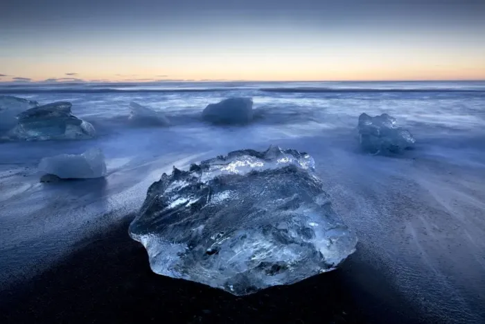 Framed Print : Jokulsa Beach at sunrise, on the edge of the Vatnajokull National Park, South Iceland, Iceland, Polar Regions Framed Print : Jokulsa Beach at sunrise, on the edge of the Vatnajokull National Park, South Iceland, Iceland, Polar Regions