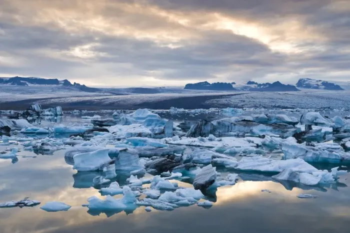 Framed Print : Jokulsarlon, South Iceland, Iceland, Polar Regions Framed Print : Jokulsarlon, South Iceland, Iceland, Polar Regions