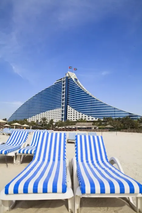 Framed Print : Jumeirah Beach Hotel, Jumeirah Beach, Dubai, United Arab Emirates, Middle East Framed Print : Jumeirah Beach Hotel, Jumeirah Beach, Dubai, United Arab Emirates, Middle East