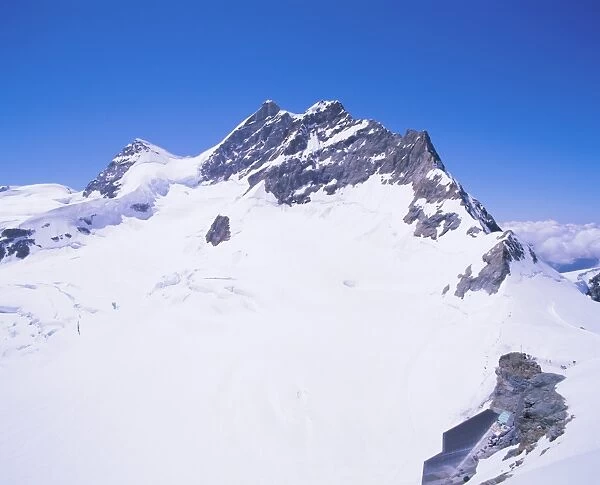 The Jungfrau mountain (4158m)