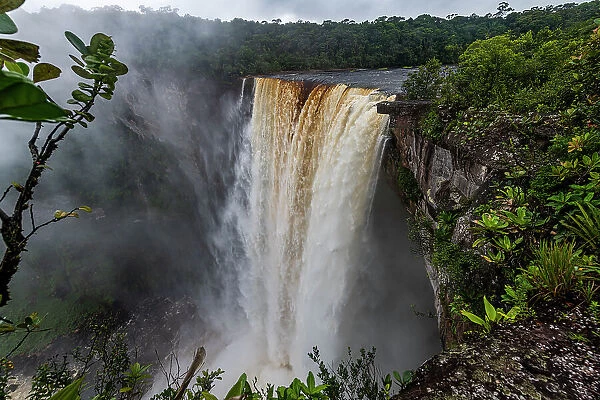 Kaieteur Falls, Potaro River, Guyana, South America