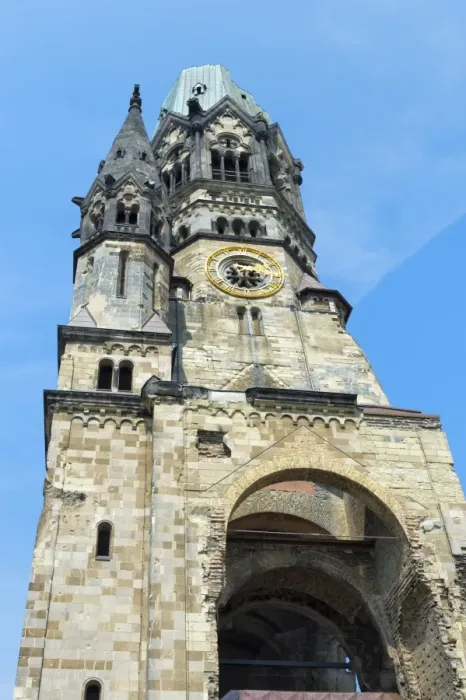 Framed Print : Kaiser Wilhelm Gedaechtnis Church, Charlottenburg, Berlin, Brandenburg, Germany, Europe Framed Print : Kaiser Wilhelm Gedaechtnis Church, Charlottenburg, Berlin, Brandenburg, Germany, Europe