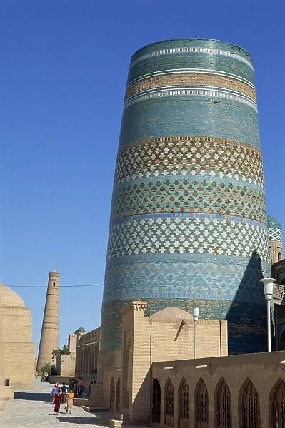 Kalta Minar from West Gate, Khiva, Uzbekistan, Central Asia, Asia