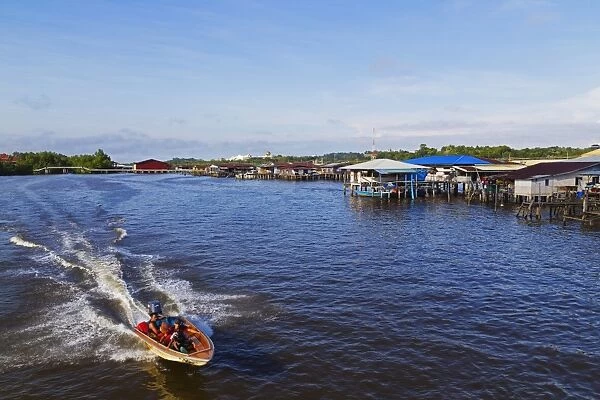 Kampung Ayer water village, Bandar Seri Begawan, Brunei, Borneo, Southeast Asia, Asia