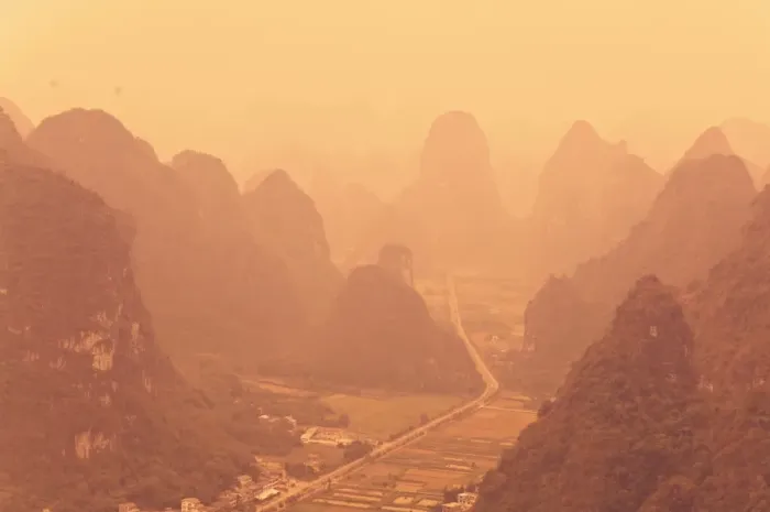 Framed Print : Karst landscape and morning haze, Yangshuo, Guangxi Province, China, Asia Framed Print : Karst landscape and morning haze, Yangshuo, Guangxi Province, China, Asia