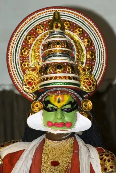 Framed Print : Kathakali Dancer, Kochi (Cochin), Kerala, India, Asia Framed Print : Kathakali Dancer, Kochi (Cochin), Kerala, India, Asia