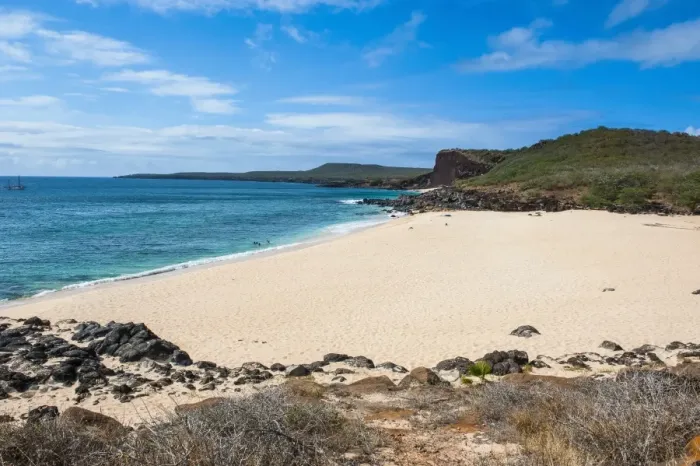 Framed Print : Kawakiu Beach, island of Molokai, Hawaii, United States of America, Pacific Framed Print : Kawakiu Beach, island of Molokai, Hawaii, United States of America, Pacific