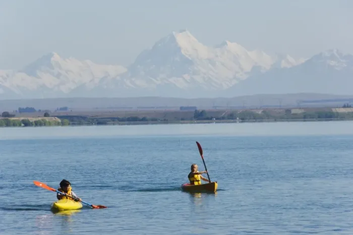Framed Print : Kayaking on Lake Benmore and a distant Aoraki (Mount Cook) Framed Print : Kayaking on Lake Benmore and a distant Aoraki (Mount Cook)