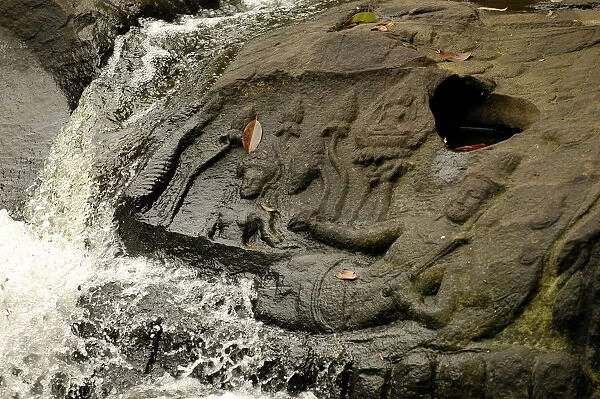 Kbal Spean Buddhist river sculptures, Siem Reap, Cambodia, Indochina, Southeast Asia