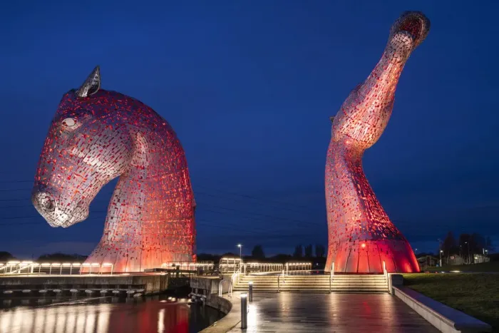 Framed Print : The Kelpies at night, near Falkirk, Stirlingshire, Scotland, United Kingdom, Europe Framed Print : The Kelpies at night, near Falkirk, Stirlingshire, Scotland, United Kingdom, Europe