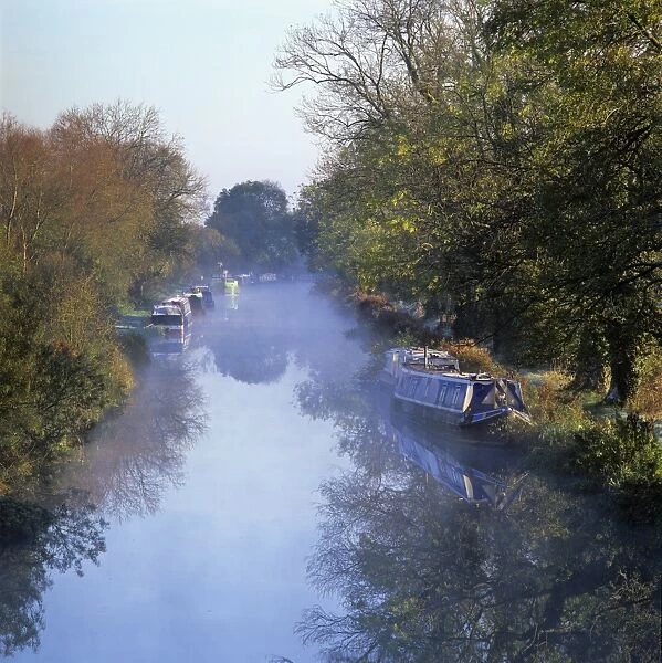 Kennet and Avon canal in mist, Great Bedwyn, Wiltshire, England, United Kingdom, Europe