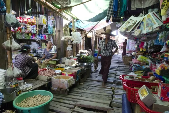 Framed Print : Khan Beth daily market on the waterway, Irrawaddy delta, Myanmar (Burma), Asia Framed Print : Khan Beth daily market on the waterway, Irrawaddy delta, Myanmar (Burma), Asia