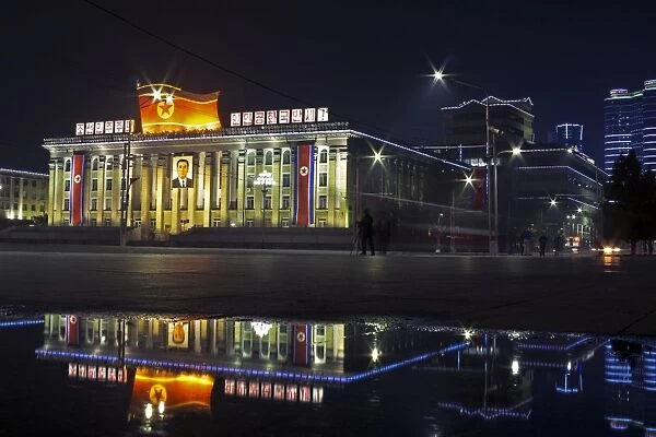 Kim Il Sung Square, illuminated at night, Pyongyang, Democratic Peoples Republic of Korea (DPRK), North Korea, Asia