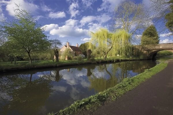 Kingswood junction, Stratford-upon-Avon Canal, Lapworth, Warwickshire, England