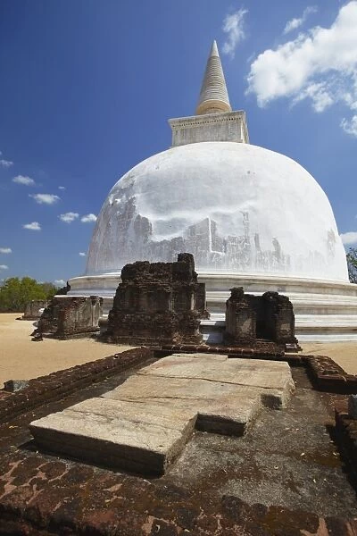 Kiri Vihara, Polonnaruwa, UNESCO World Heritage Site, North Central Province, Sri Lanka, Asia